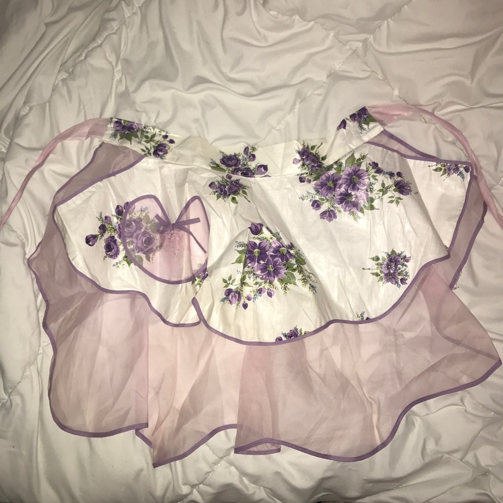 NWOT Adorable reversible apron - Picture 2 of 8